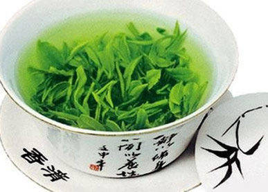 饭后一小时 喝绿茶效果好
